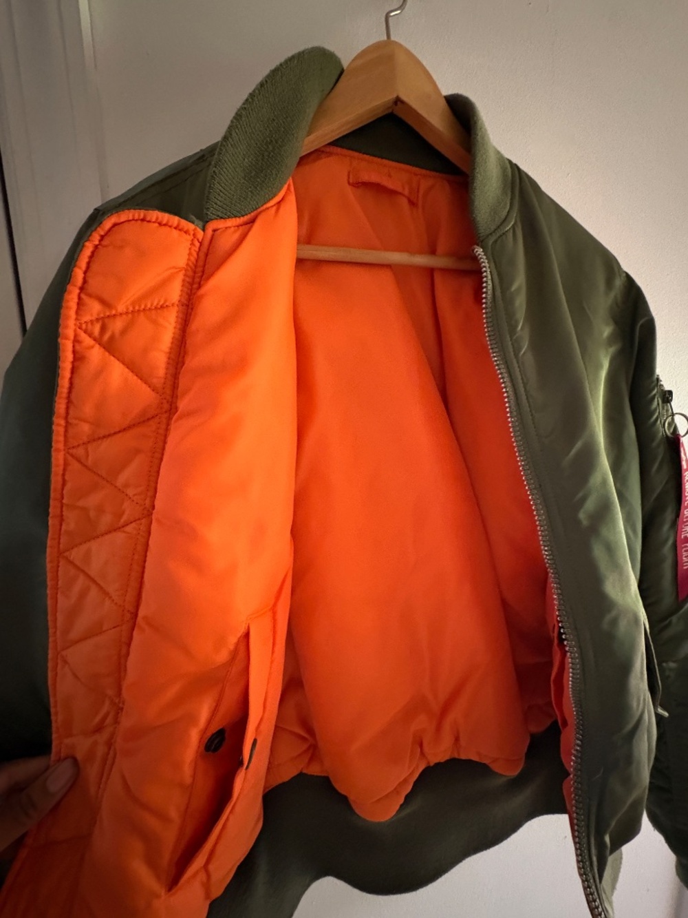 Size XS Alpha Industries MA-1 Military Bomber Flight Jacket Sage Green - Picture 3 of 14